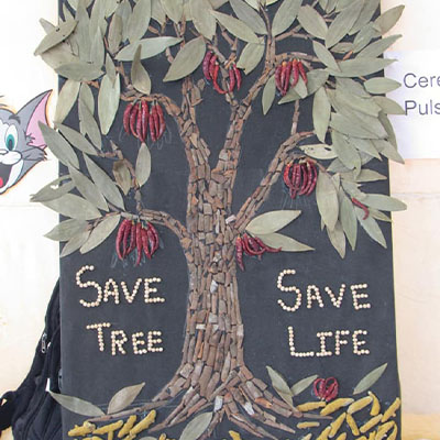 Kitchen art tree